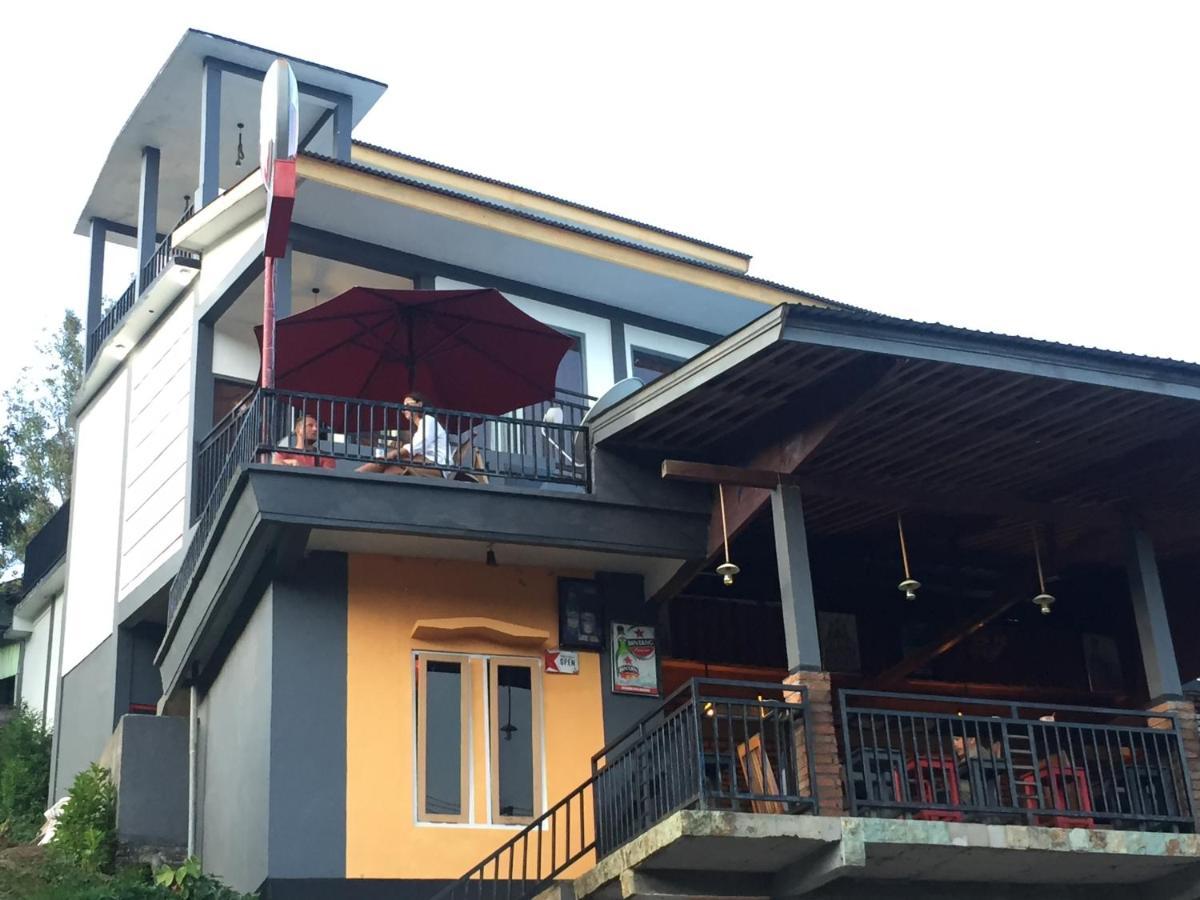 Bintang By Tobias Lodge Cafe & Restaurant Kelimutu Exterior foto