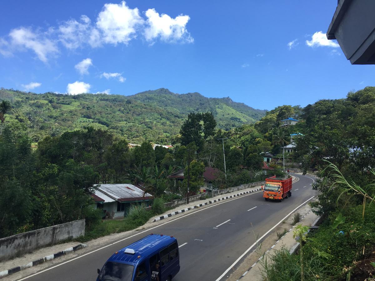 Bintang By Tobias Lodge Cafe & Restaurant Kelimutu Exterior foto